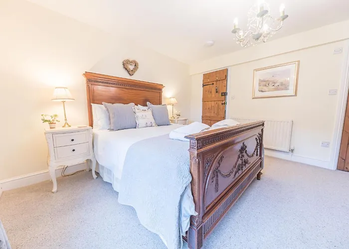 Dixon Ground Farm, Luxury For 6 In *