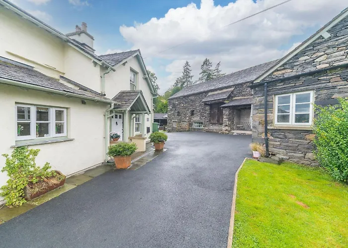 Dixon Ground Farm, Luxury For 6 In