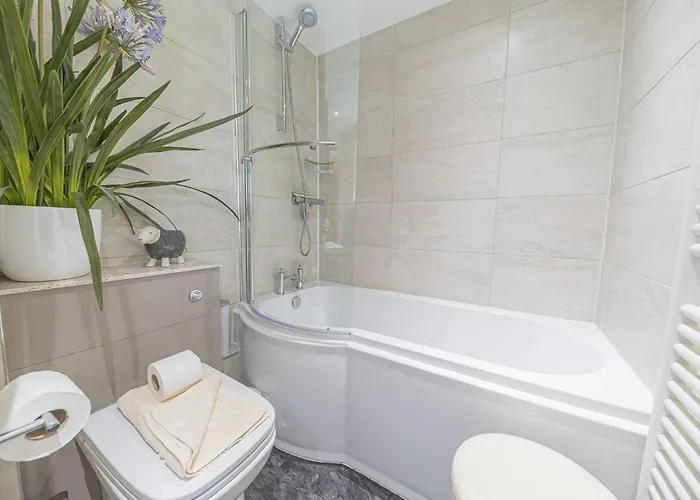 Semesterbostad Dixon Ground Farm, Luxury For 6 In