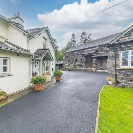 Dixon Ground Farm, Luxury For 6 In